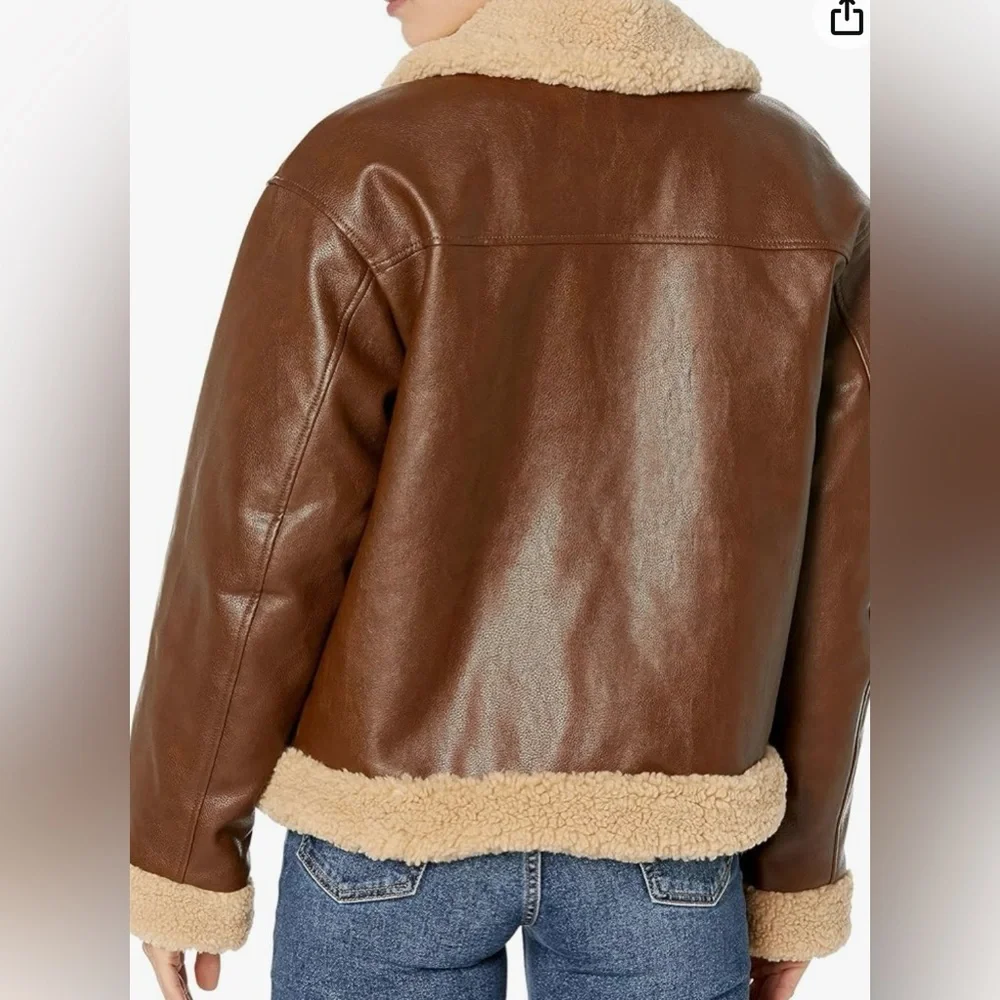 Levi’s ladies faux leather Sherpa- lined moto jacket - Picture 2 of 4